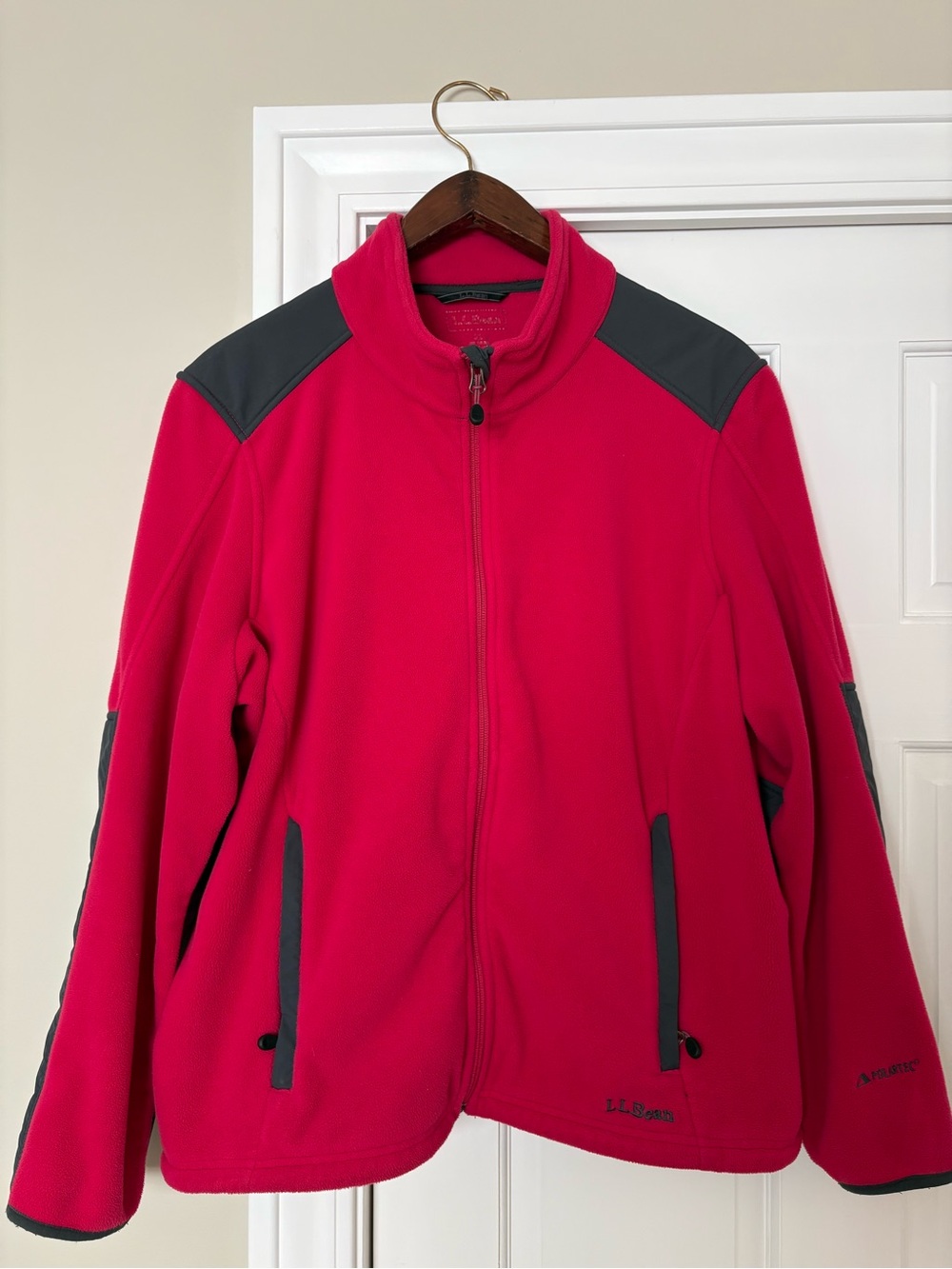 L.L. Bean Women’s Bright Fuschia Fleece Jacket with Dark Gray Accents